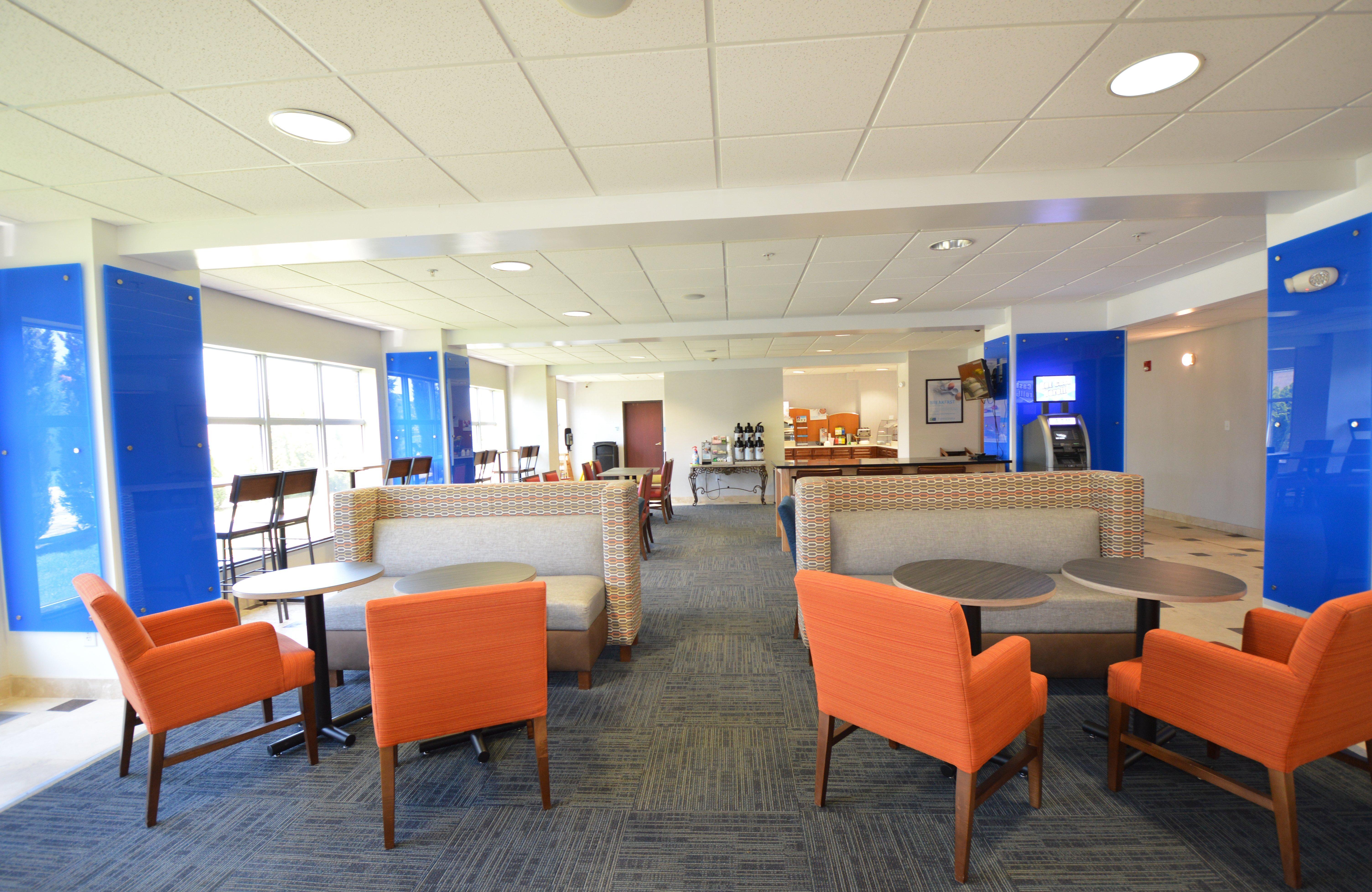 Holiday Inn Express Toledo-Oregon By Ihg Exterior photo