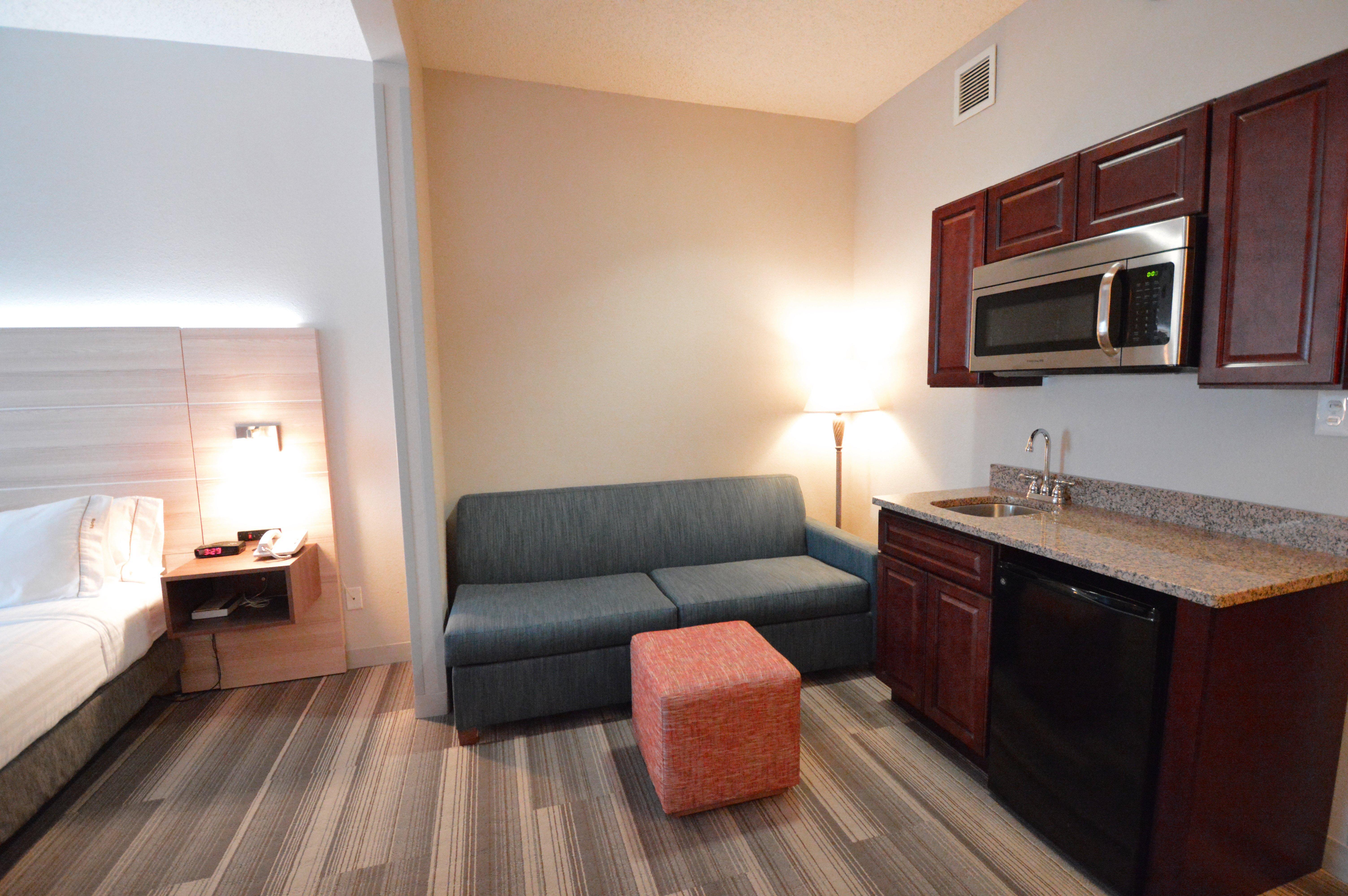 Holiday Inn Express Toledo-Oregon By Ihg Exterior photo