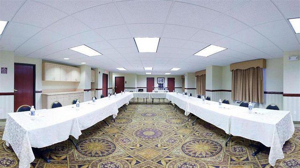 Holiday Inn Express Toledo-Oregon By Ihg Exterior photo