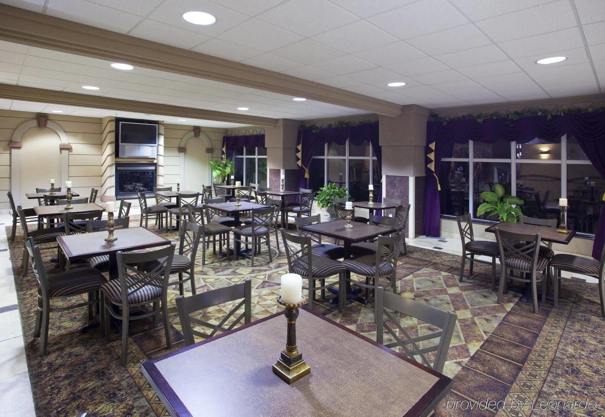 Holiday Inn Express Toledo-Oregon By Ihg Exterior photo